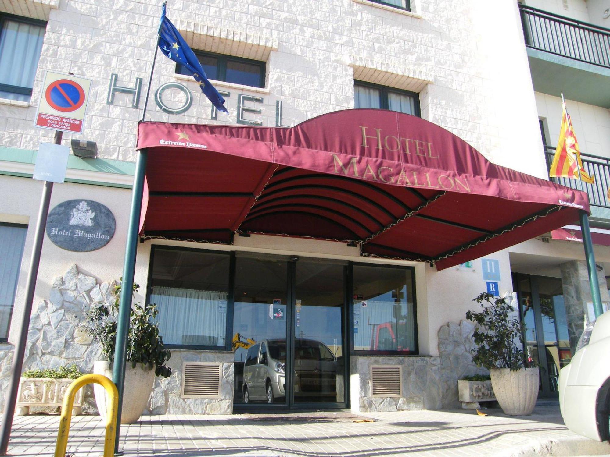 Hotel Magallon Caspe Exteriör bild